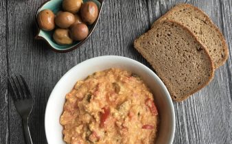 menemen tarifi yumurtasız ve tofulu